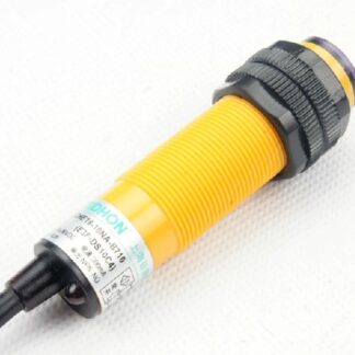 Photoelectric switch sensor E3F-DS10C4 diffuse type NPN NO dc 3 Wires transducer in Pakistan - industryparts.pk